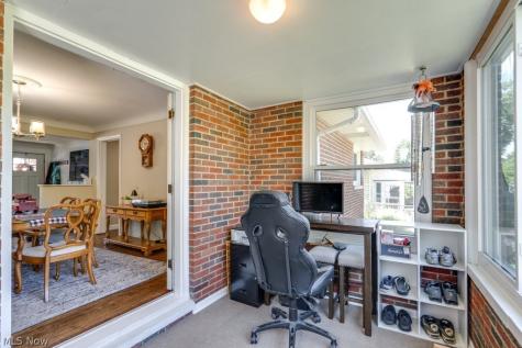22214 Sandy Lane Fairview Park OH 44126