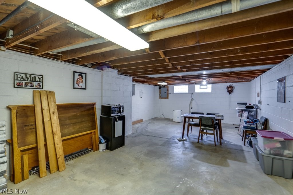 22214 Sandy Lane Fairview Park OH 44126