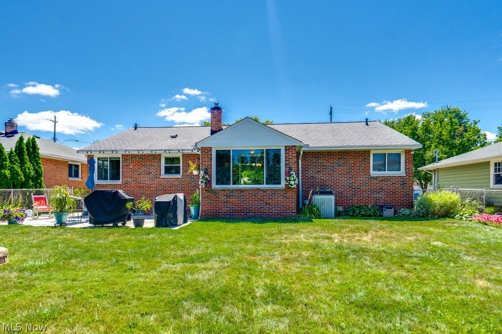 22214 Sandy Lane Fairview Park OH 44126