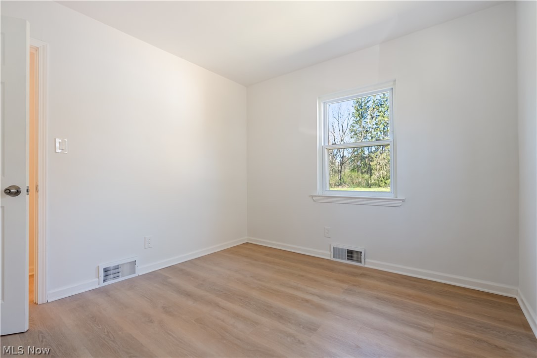 1521 Edgemoor Avenue Akron OH 44313