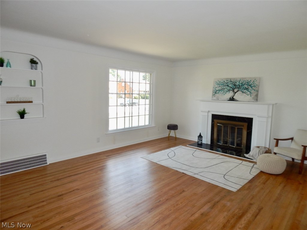 6361 S Canterbury Road Parma OH 44129