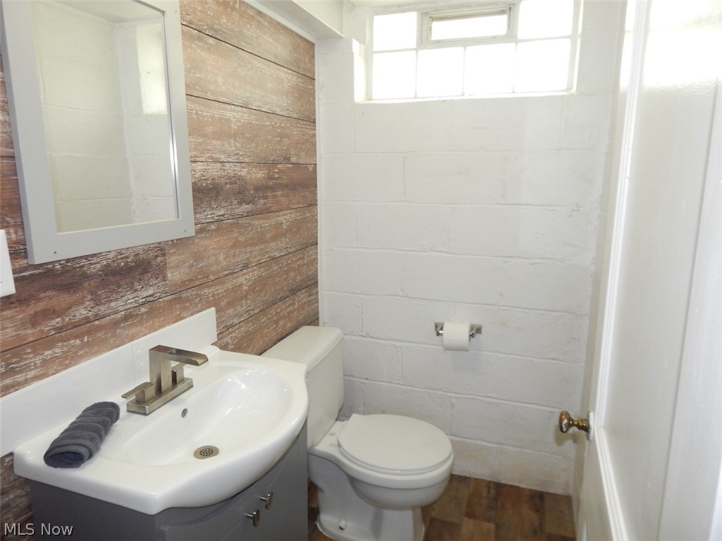 6361 S Canterbury Road Parma OH 44129