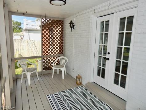 6361 S Canterbury Road Parma OH 44129