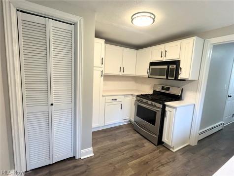 764 Irving Park Boulevard Sheffield Lake OH 44054