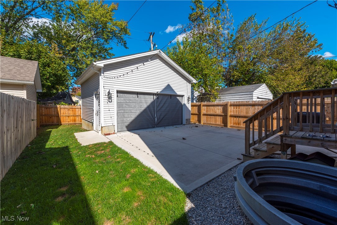 7510 Elton Avenue Cleveland OH 44102