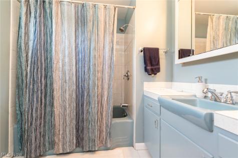 24100 Shaker Boulevard Shaker Heights OH 44122
