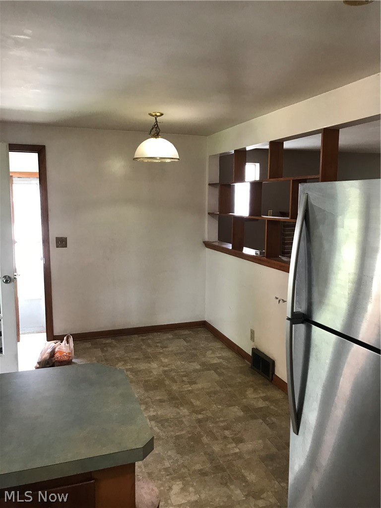 1017 Milford Street NE Canton OH 44714