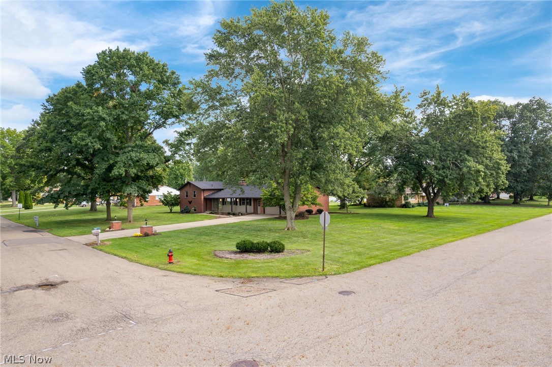 1212 Buena Vista Street NE Canton OH 44714