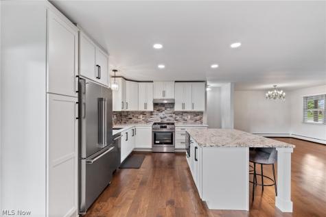 1212 Buena Vista Street NE Canton OH 44714