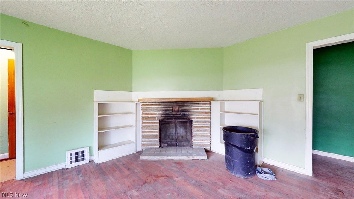 29999 Miles Road Chagrin Falls OH 44022
