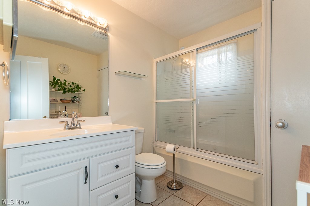9815 Parkview Avenue Garfield Heights OH 44125
