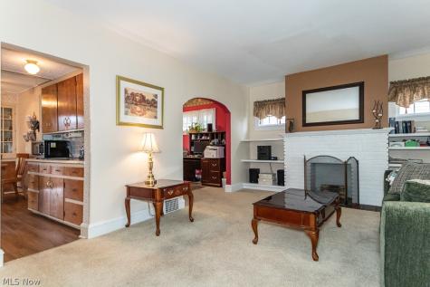 9815 Parkview Avenue Garfield Heights OH 44125