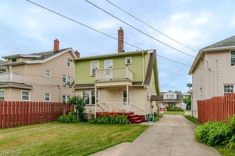 9815 Parkview Avenue Garfield Heights OH 44125