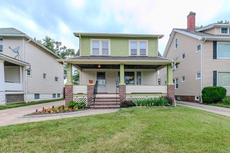 9815 Parkview Avenue Garfield Heights OH 44125
