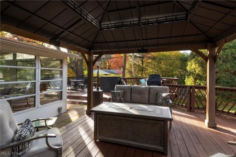 1908 Adena Lane Mayfield Heights OH 44124