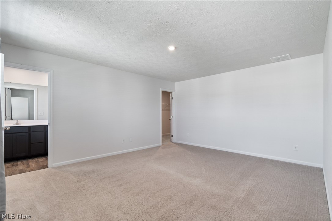 3208 Sunny Brook Drive Akron OH 44312