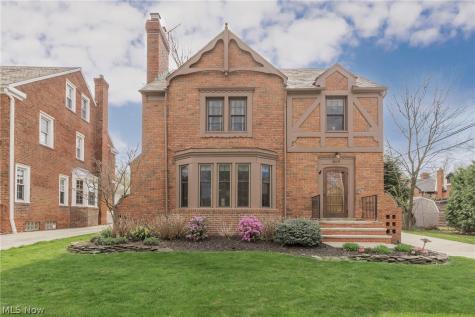 2619 Traymore Road University Heights OH 44118