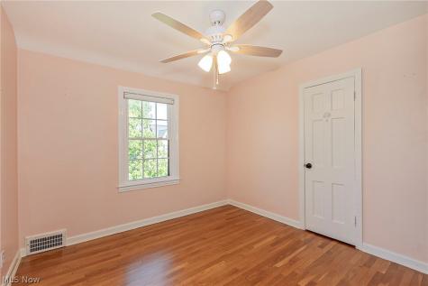 2619 Traymore Road University Heights OH 44118