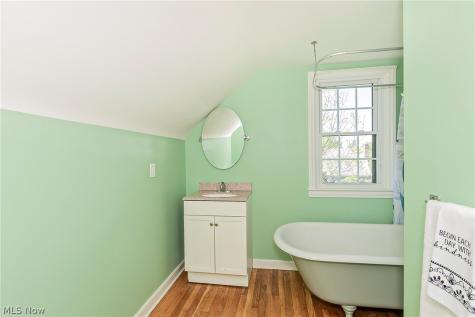 2619 Traymore Road University Heights OH 44118