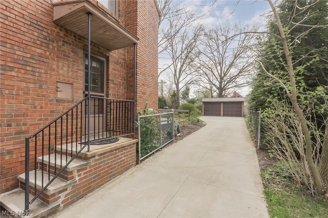 2619 Traymore Road University Heights OH 44118