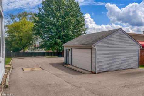 1455 Lander Road Mayfield Heights OH 44124