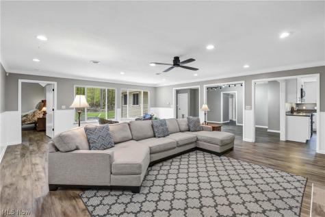3596 Canterbury Road Westlake OH 44145