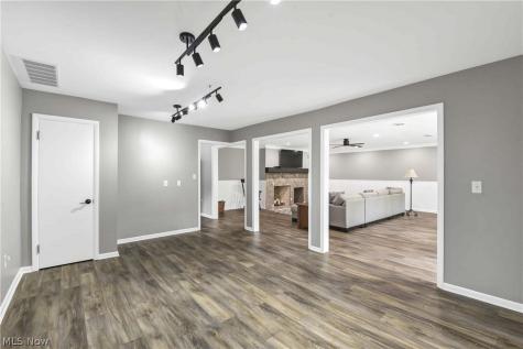 3596 Canterbury Road Westlake OH 44145