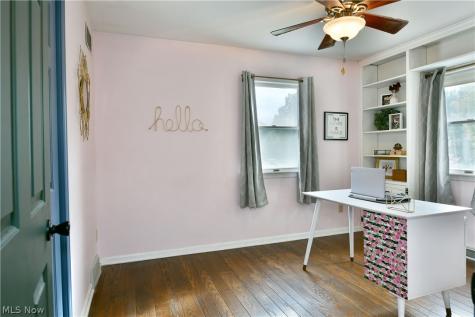 541 N Rhodes Avenue Niles OH 44446