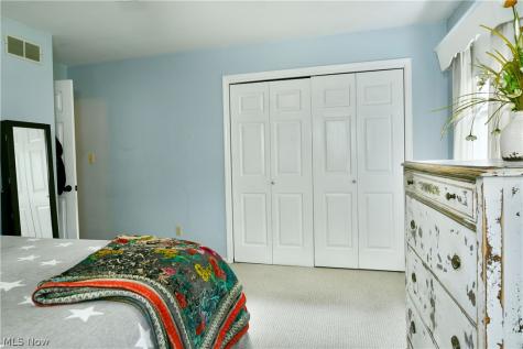 541 N Rhodes Avenue Niles OH 44446