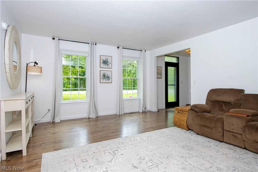 7537 Township Road 317 Millersburg OH 44654