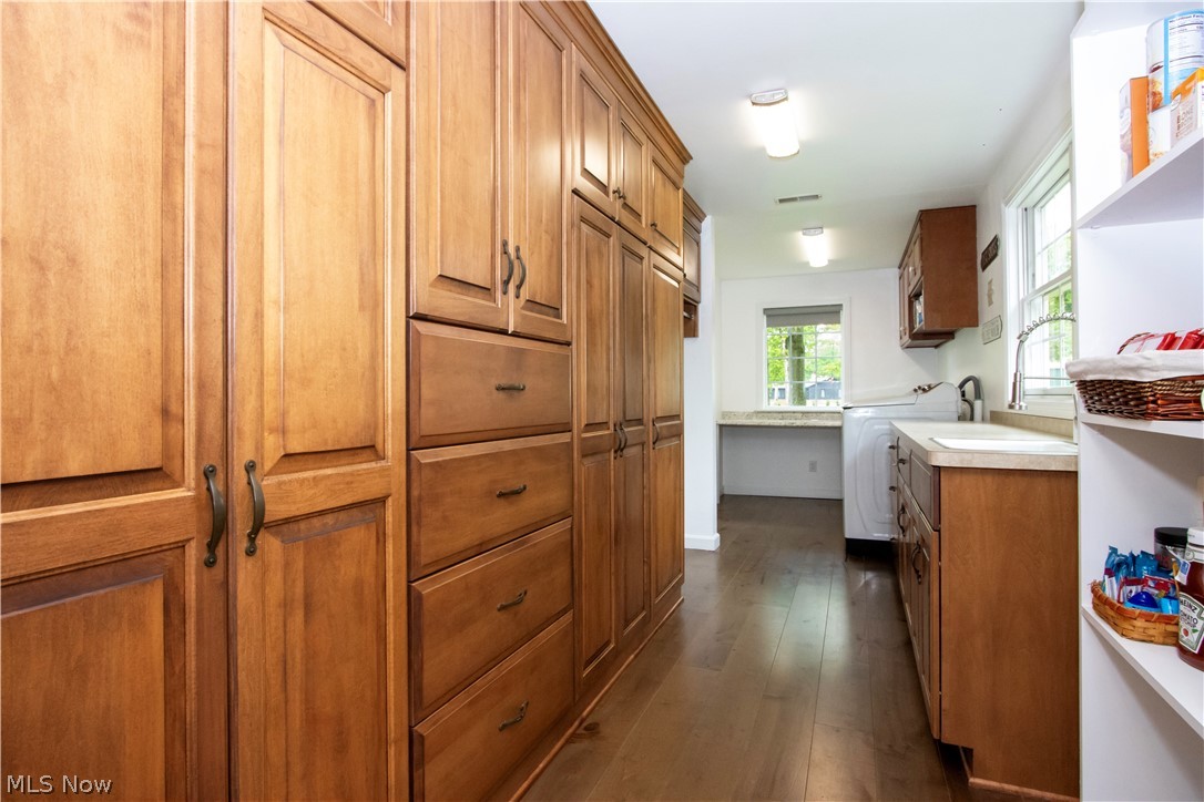 7537 Township Road 317 Millersburg OH 44654