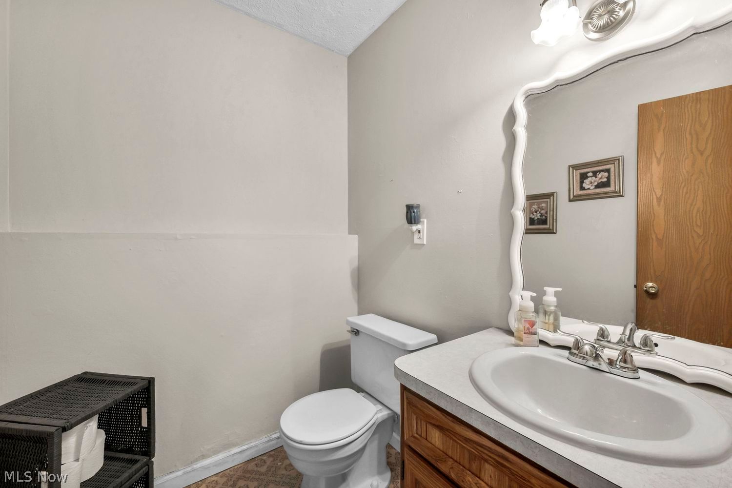 876 Oberlin Street Akron OH 44311