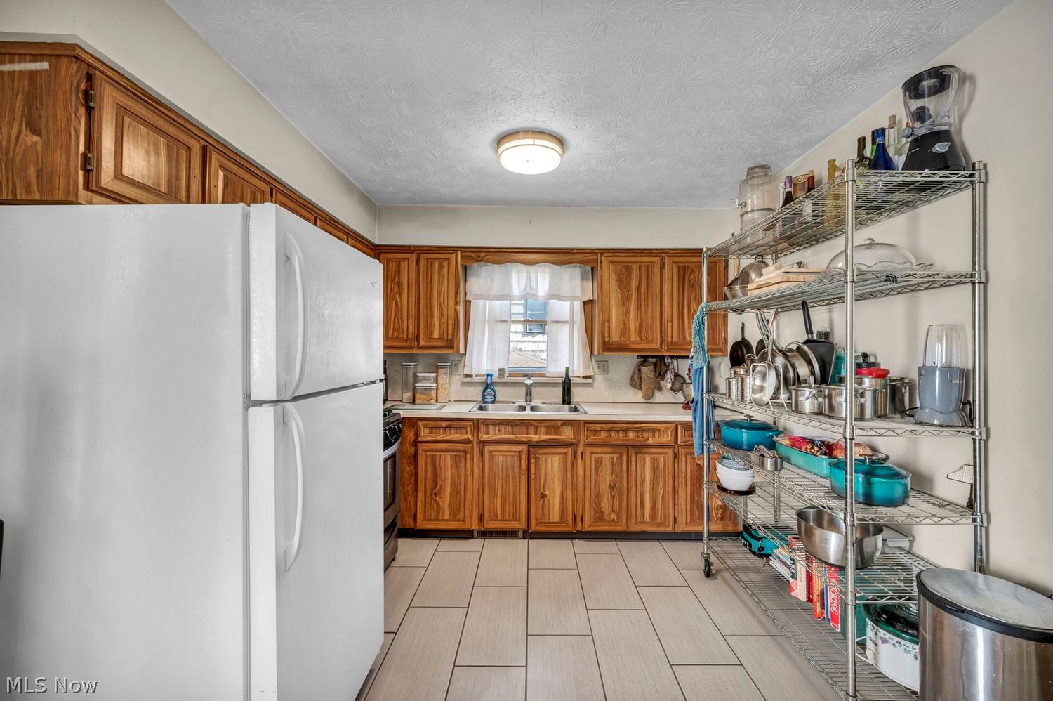 876 Oberlin Street Akron OH 44311