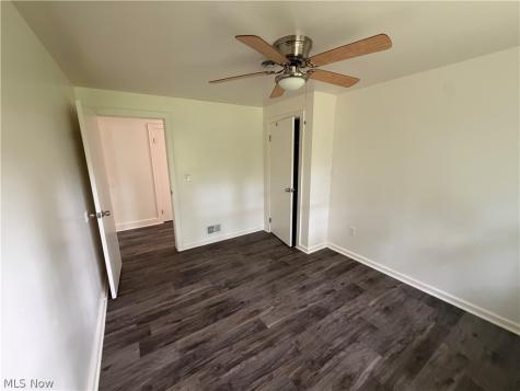 4518 Sheridan Road S Youngstown OH 44514
