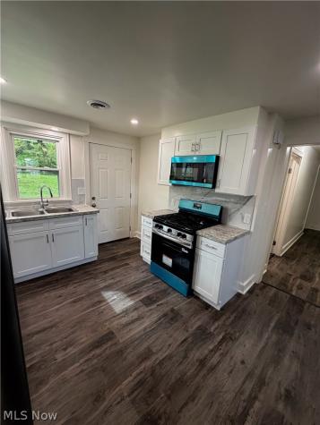 4518 Sheridan Road S Youngstown OH 44514