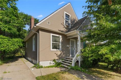 2032 W 104th Street Cleveland OH 44102