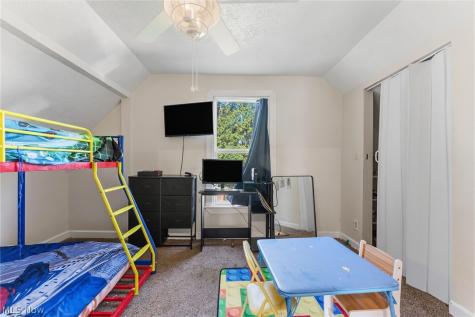 2032 W 104th Street Cleveland OH 44102