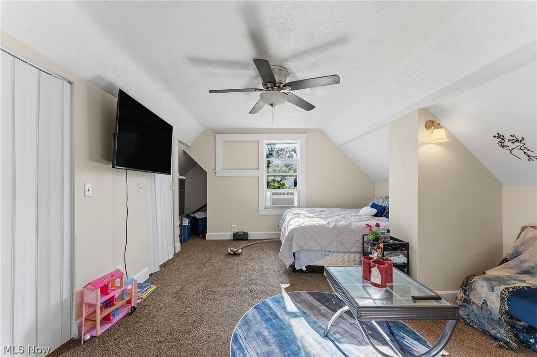 2032 W 104th Street Cleveland OH 44102