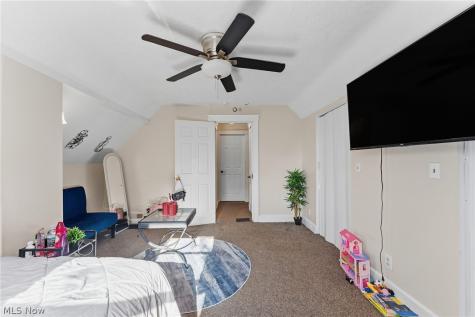 2032 W 104th Street Cleveland OH 44102