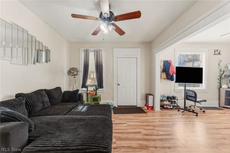 2032 W 104th Street Cleveland OH 44102
