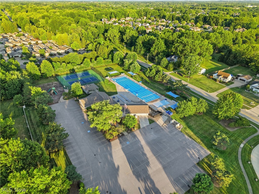 10135 Oak Branch Trail Strongsville OH 44149