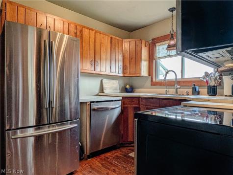 7556 State Route 44 Ravenna OH 44266