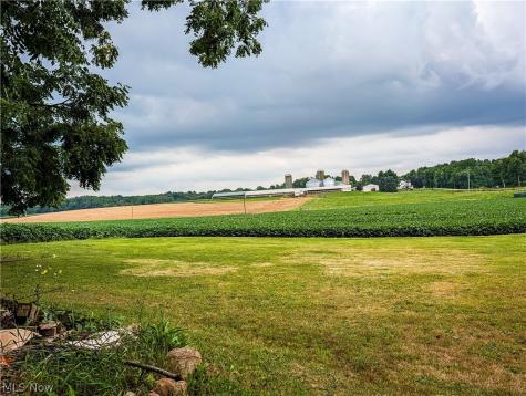 7556 State Route 44 Ravenna OH 44266