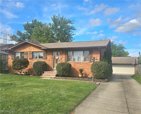 16380 Cynthia Drive Brook Park OH 44142