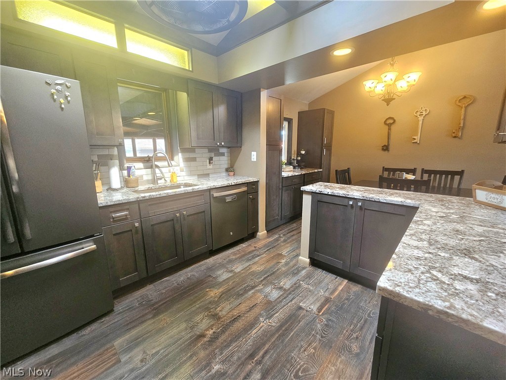 16380 Cynthia Drive Brook Park OH 44142