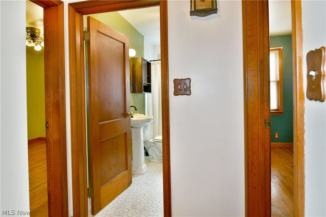 1053 Washington Avenue Girard OH 44420