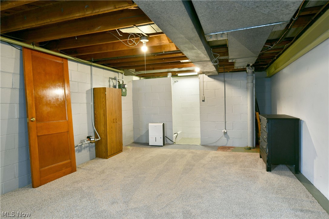 1053 Washington Avenue Girard OH 44420