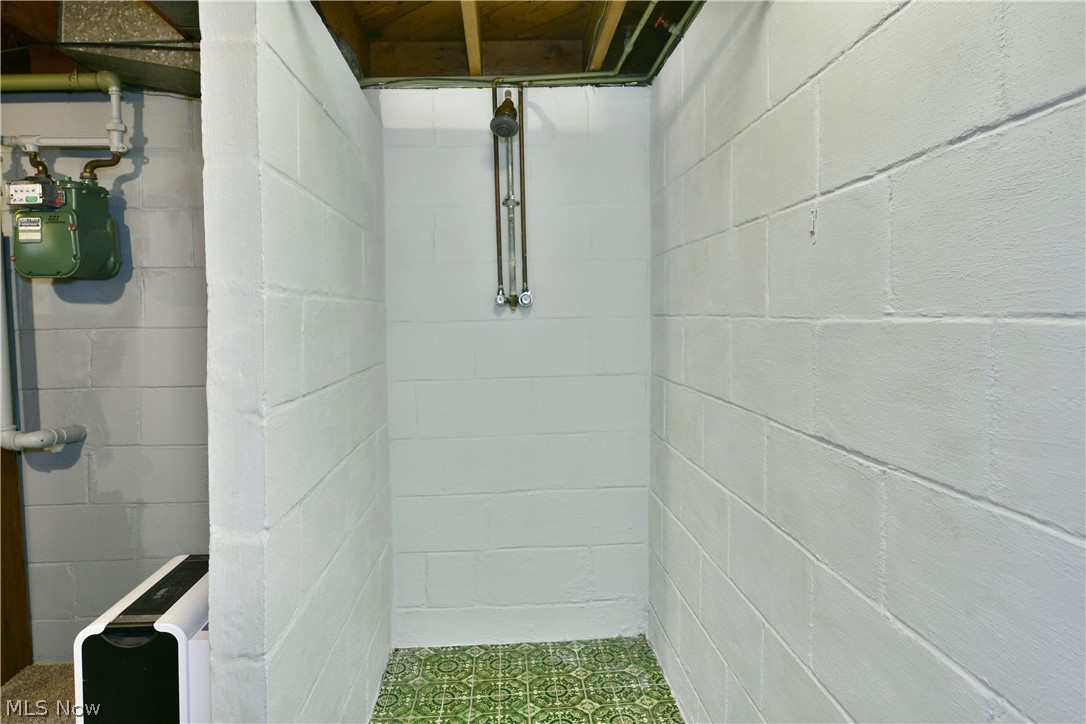 1053 Washington Avenue Girard OH 44420