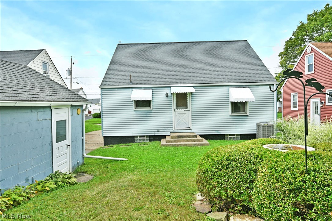 1053 Washington Avenue Girard OH 44420