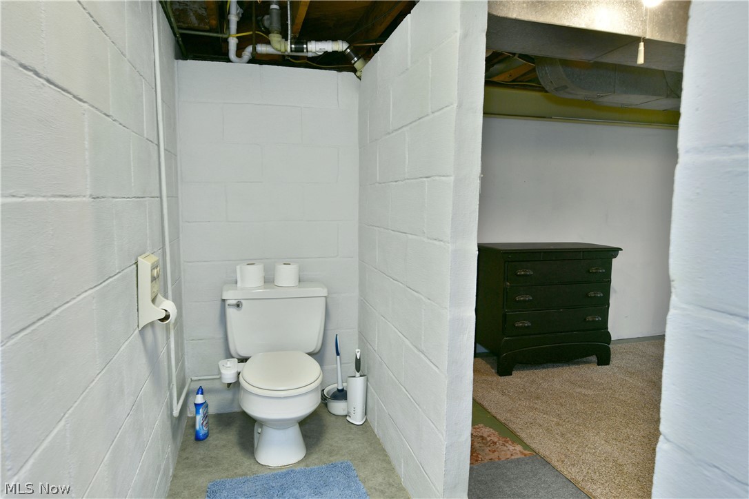 1053 Washington Avenue Girard OH 44420